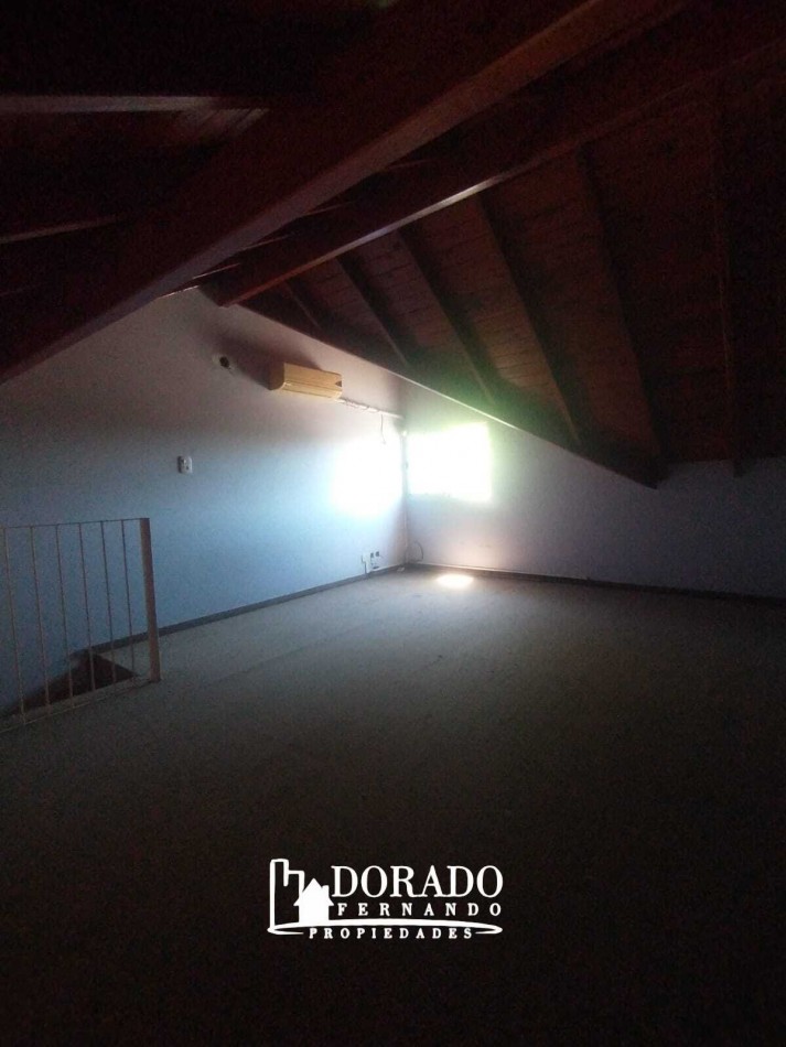 DUPLEX EN ESQUINA 3 AMBIENTES  - APTO CREDITO