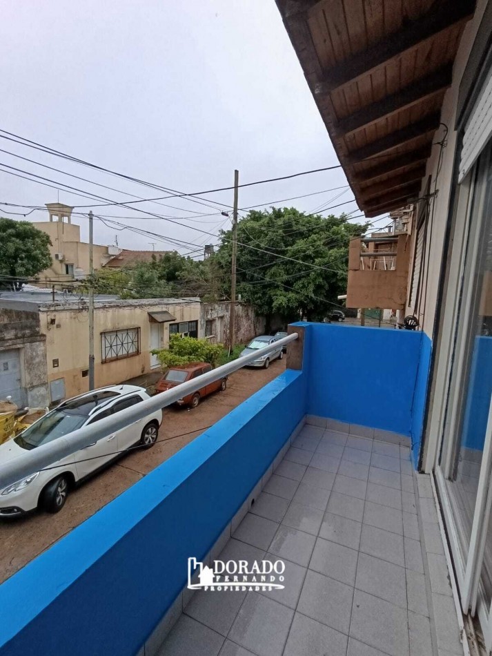 3 AMBIENTES AL FRENTE 1° PISO