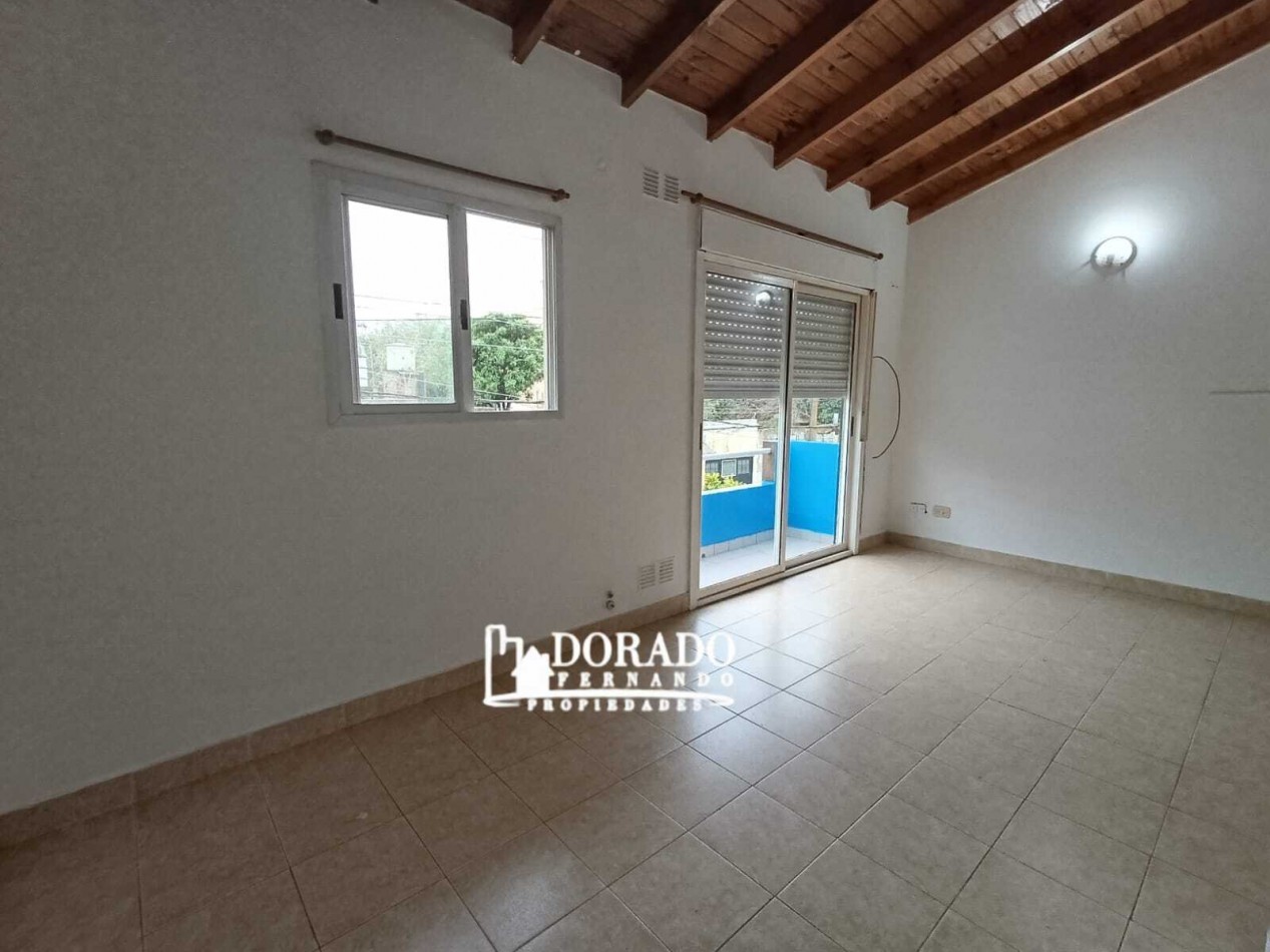 3 AMBIENTES AL FRENTE 1° PISO