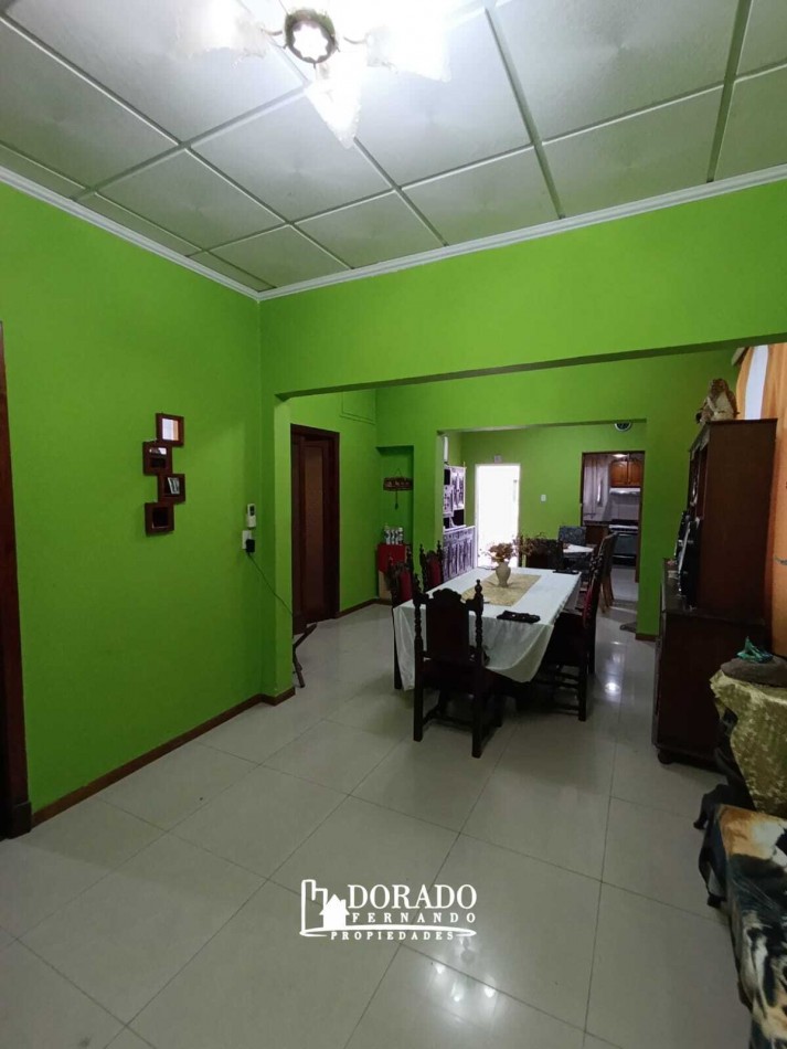5 AMBIENTES CON FONDO Y GALPON APTO CREDITO