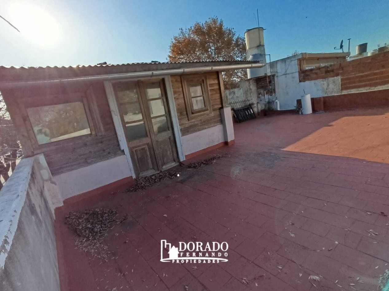 PH AL FRENTE CON TERRAZA PROPIA