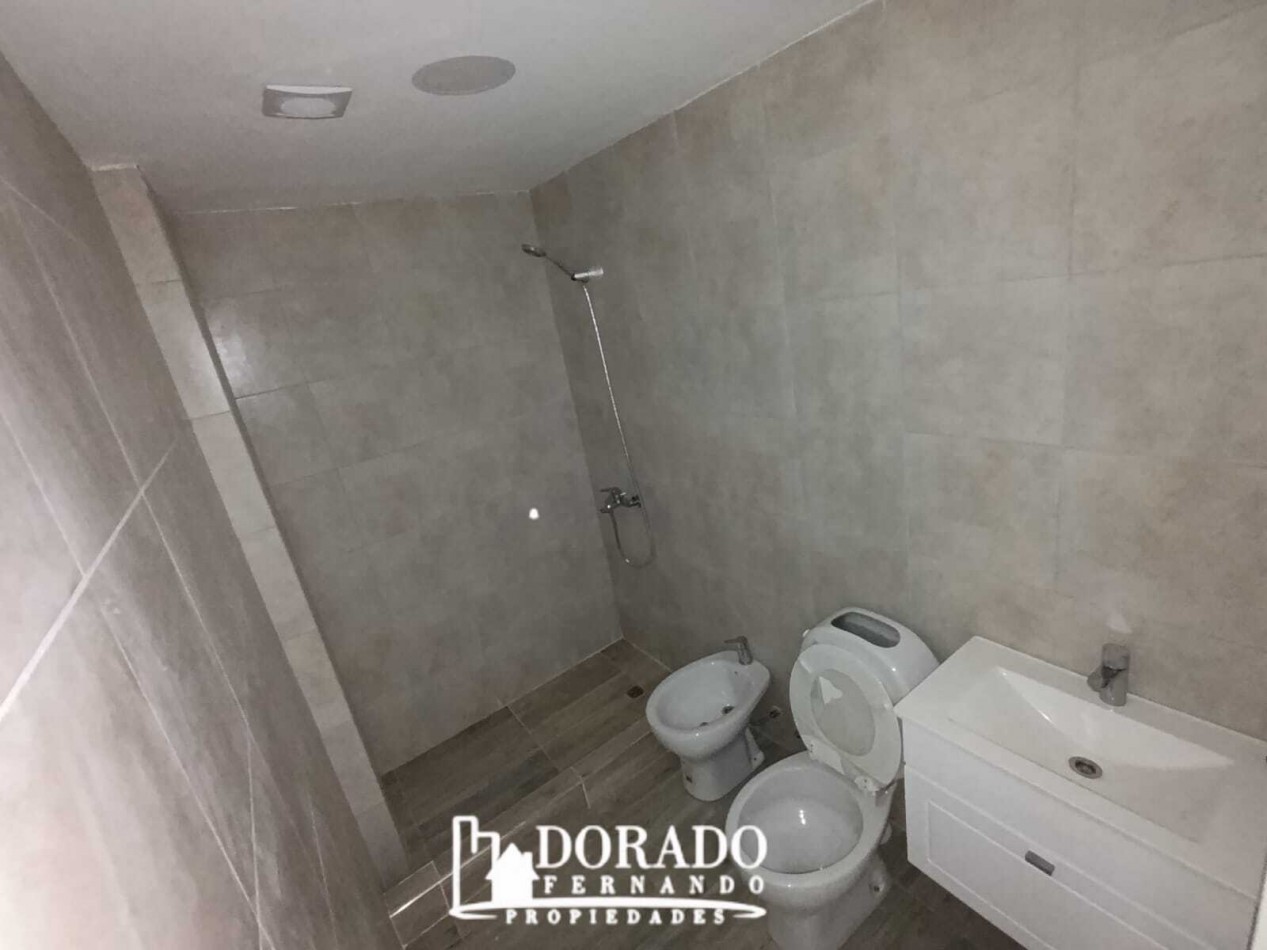 DPTO 2 AMBIENTES A ESTRENAR AL FRENTE - OPCIONAL COCHERA