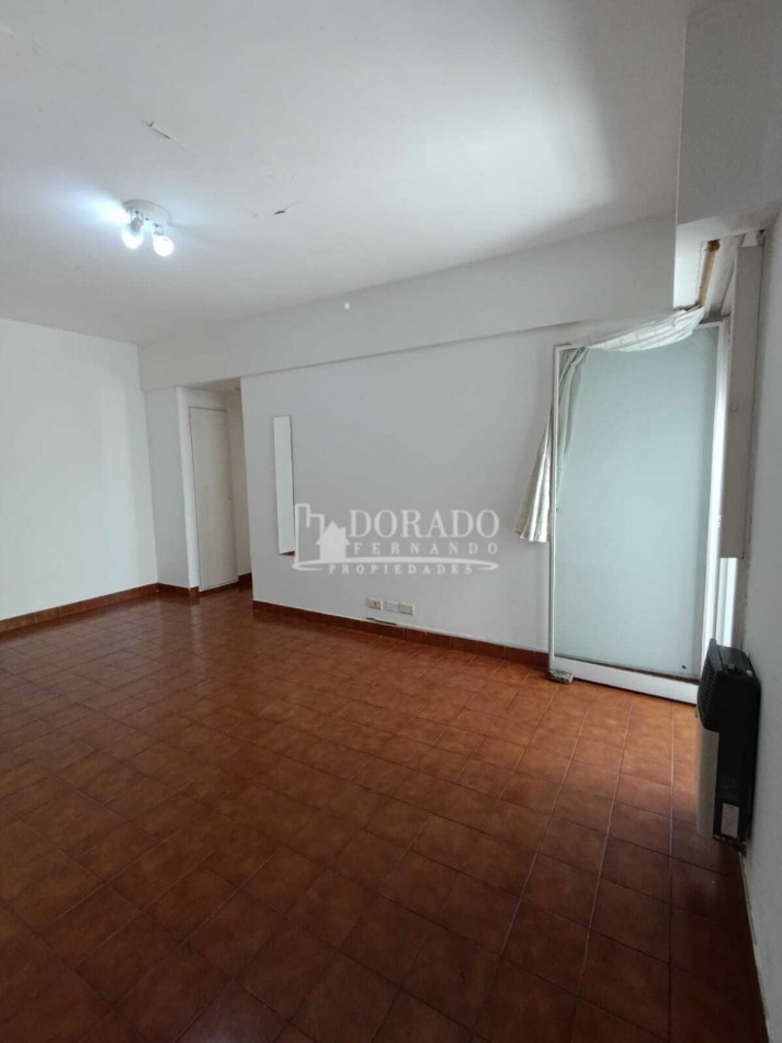 2 AMBIENTES SOBRE AVENIDA - APTO CREDITO