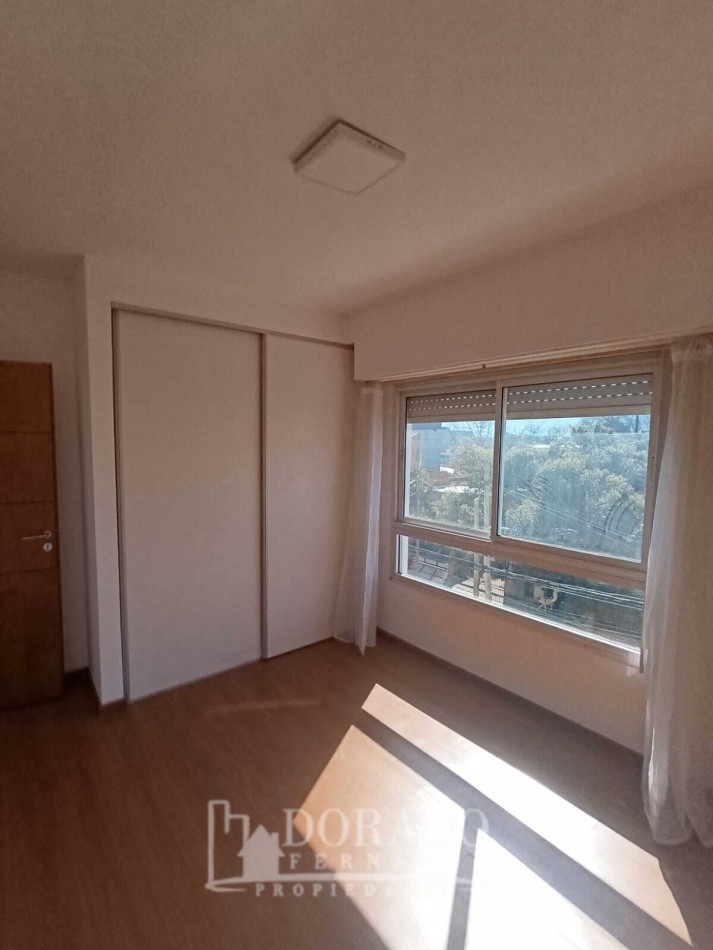 SEMIPISO 3 AMBIENTES AL FRENTE