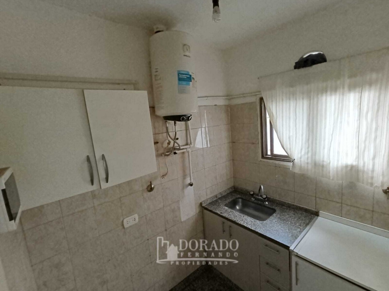 2 AMBIENTES EN PRIMER PISO CON TERRAZA