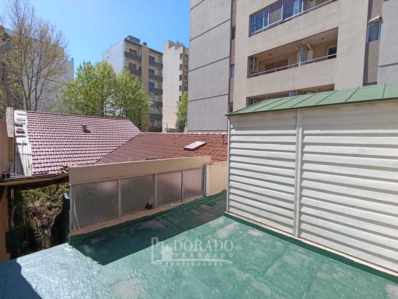 Casa 5 ambientes  - con Patio y Terraza