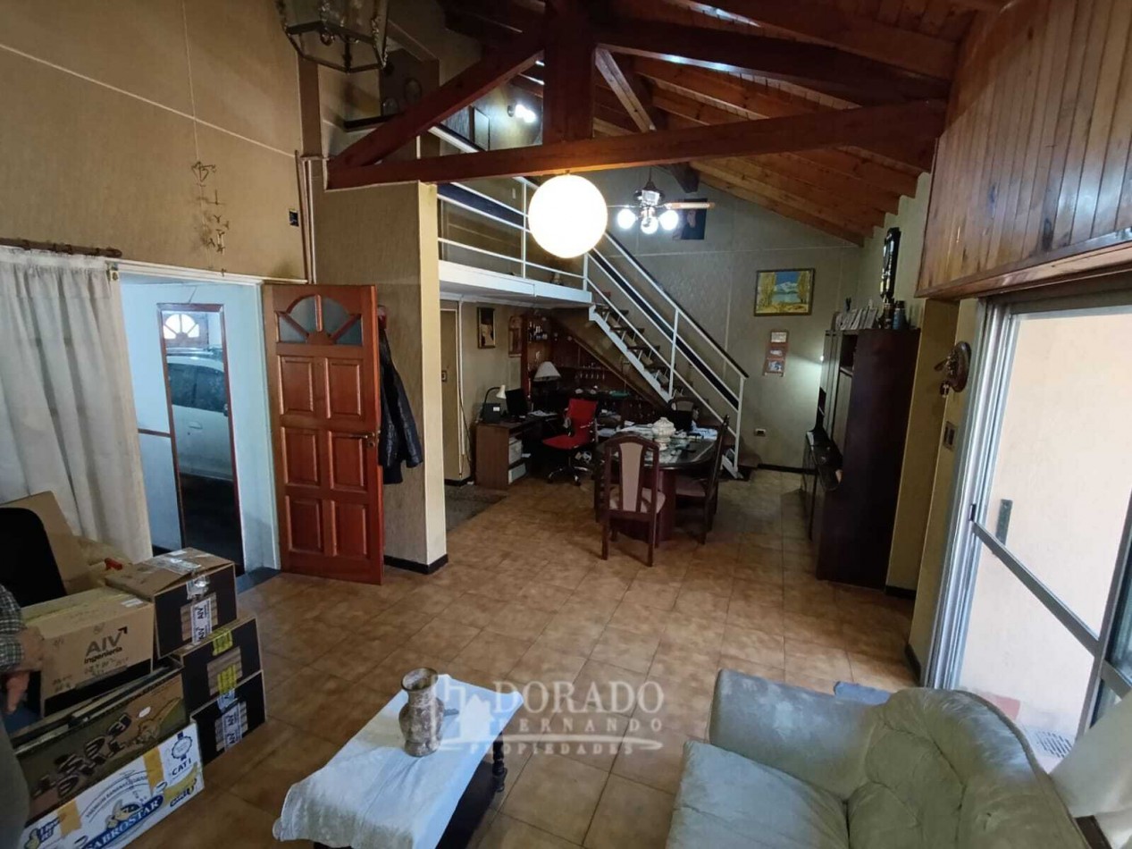 Casa 5 ambientes  - con Patio y Terraza