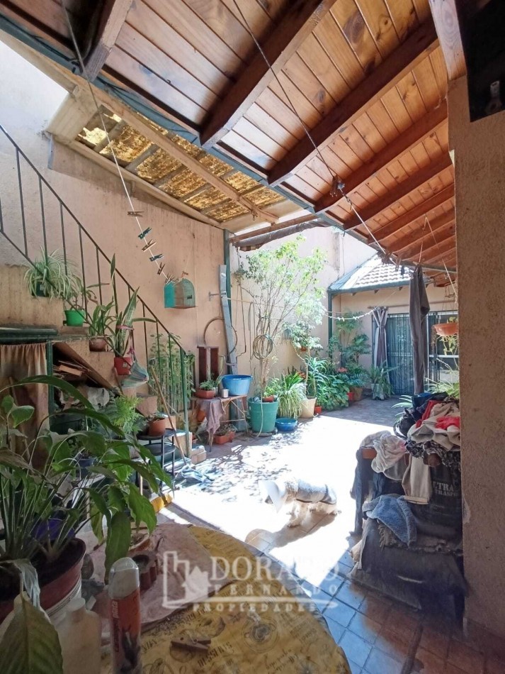 Casa 5 ambientes  - con Patio y Terraza