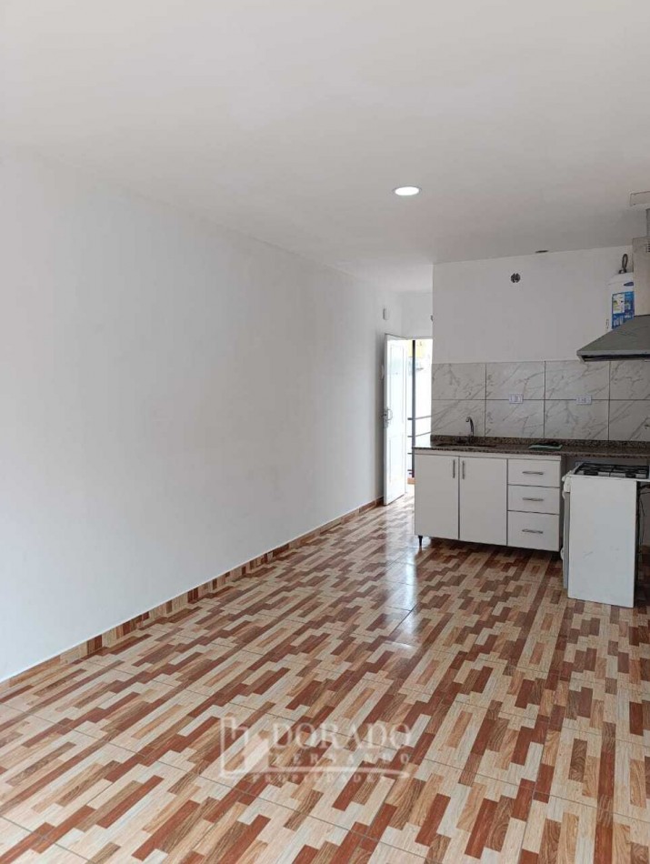 MONOAMBIENTE CON BALCON