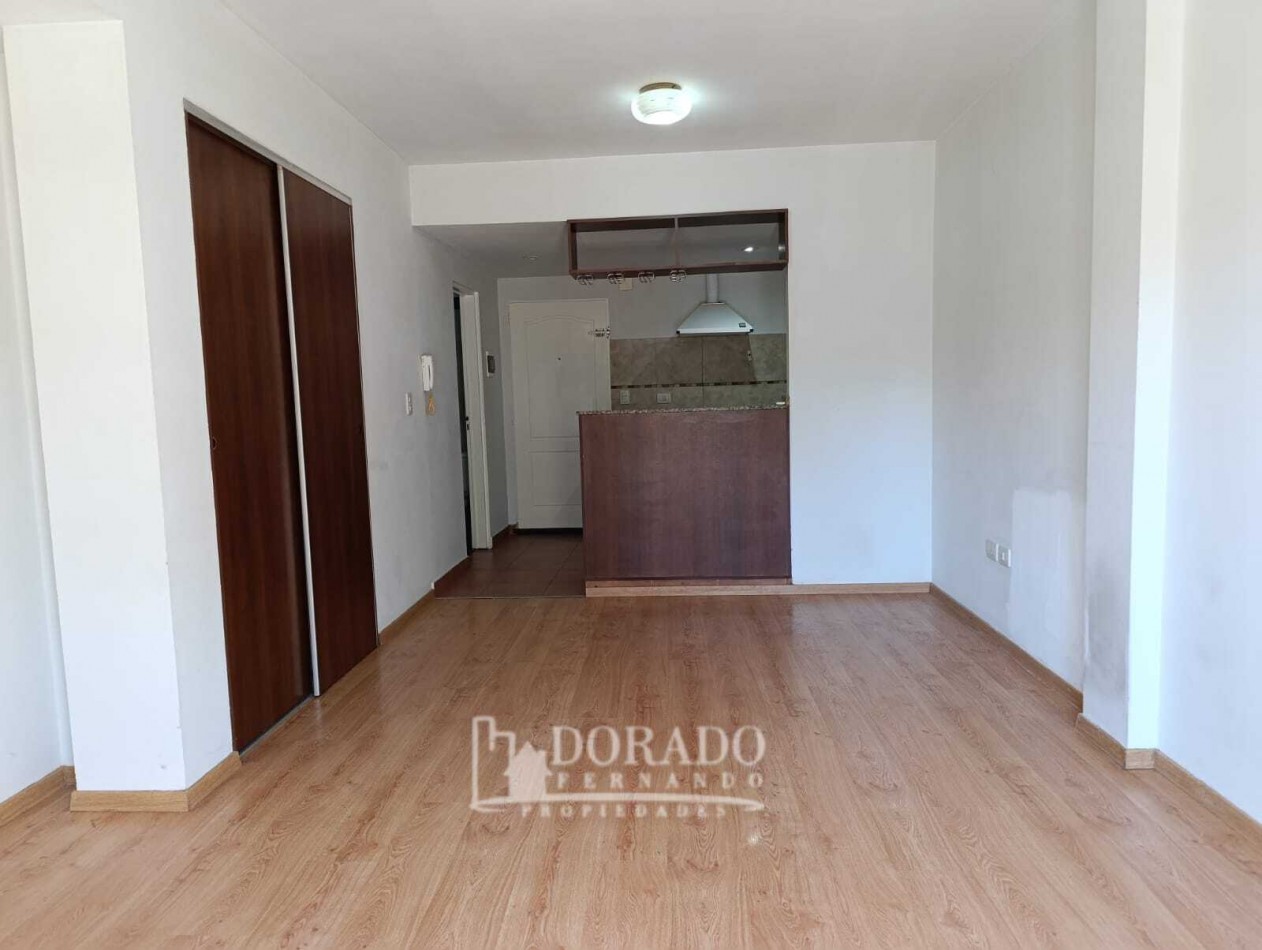 MONOAMBIENTES LUMINOSO Y MUY COMODO