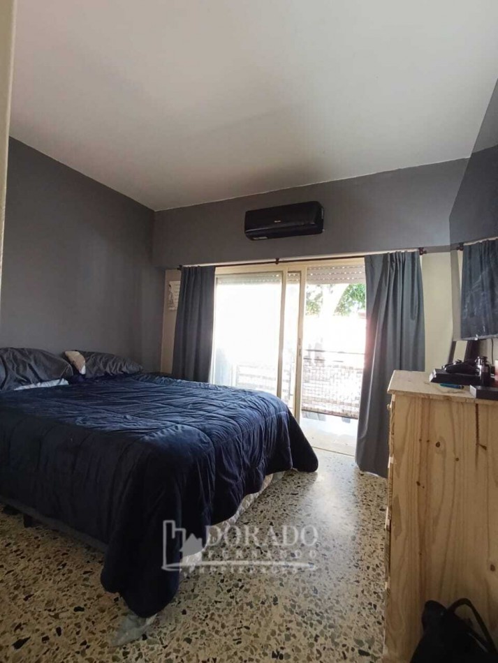 Exclusivo PH de 188 m² totales con terraza y balcon a la calle