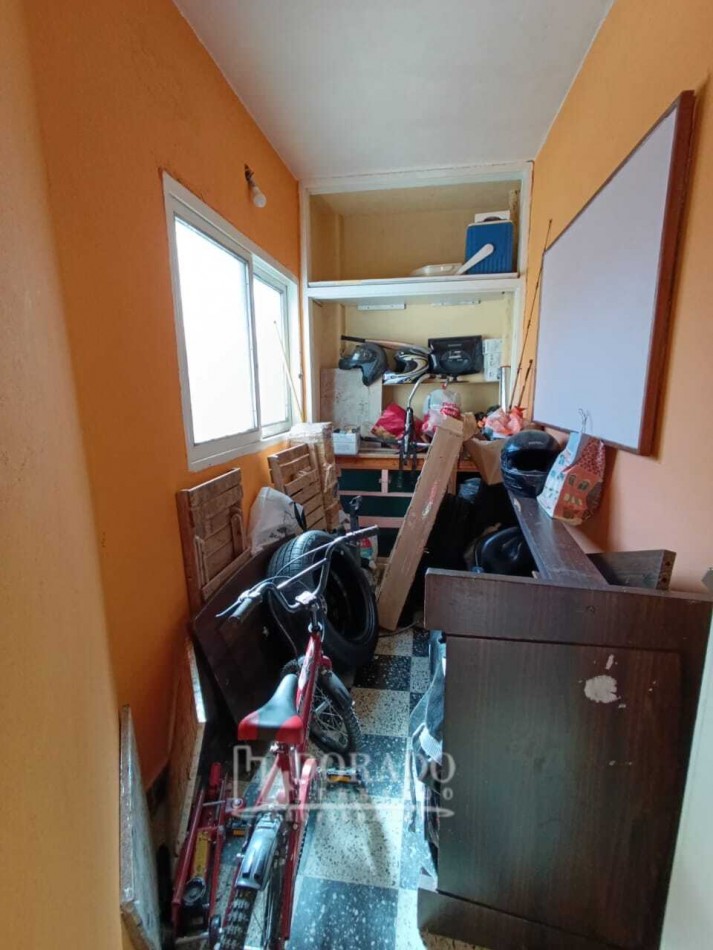 Exclusivo PH de 188 m² totales con terraza y balcon a la calle