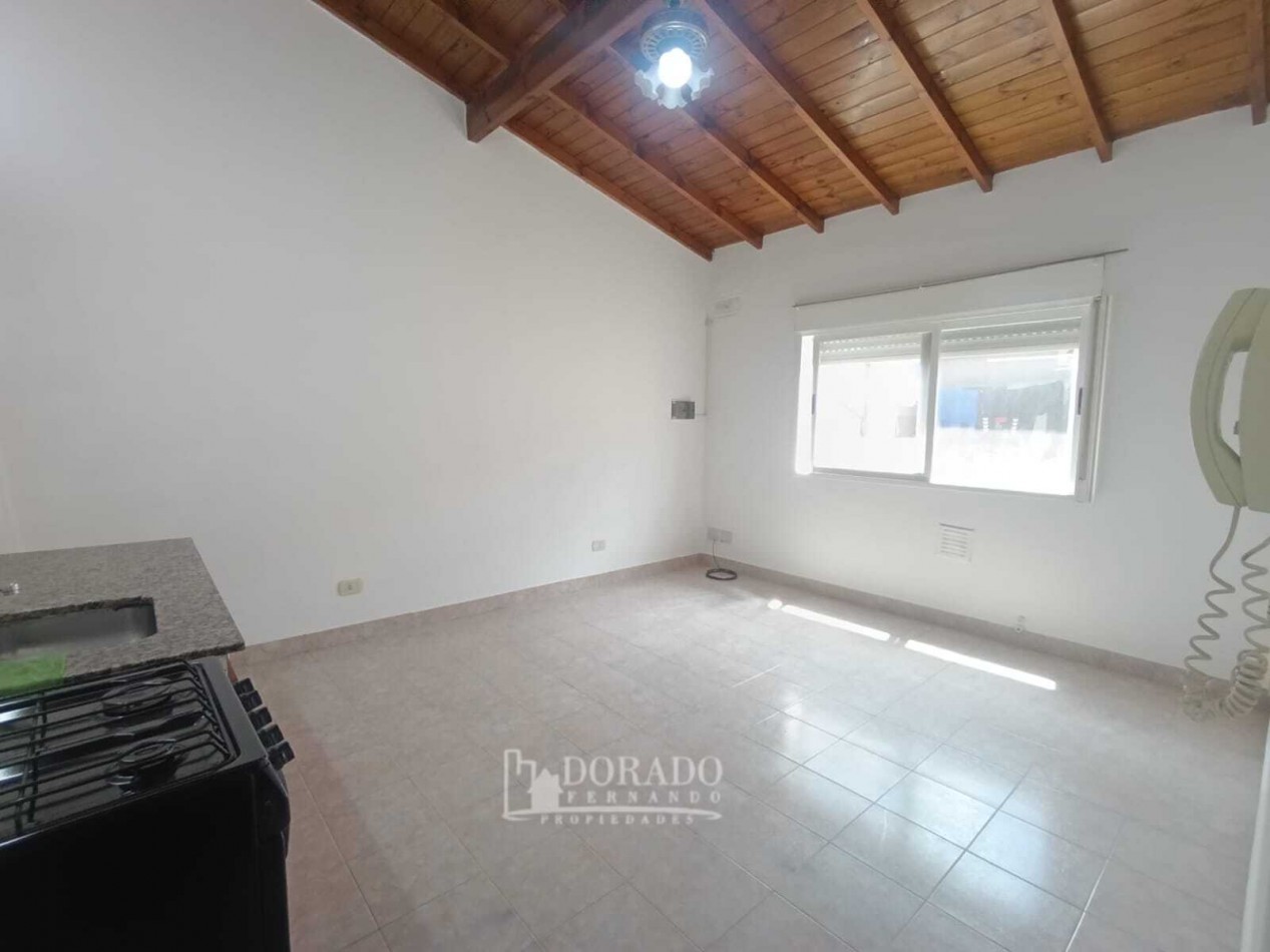 2 AMBIENTES CON BALCON LAVADERO