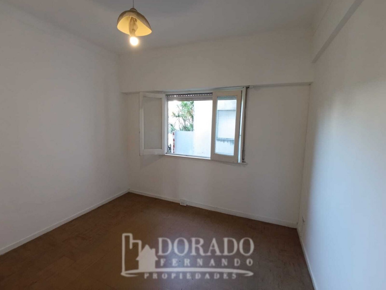 3 AMBIENTES AL FRENTE CON BALCON