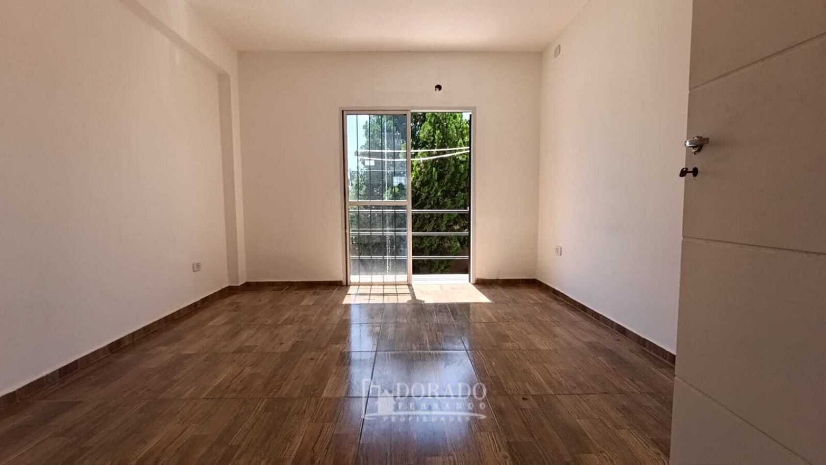 2 Ambientes 1o Piso al Frente