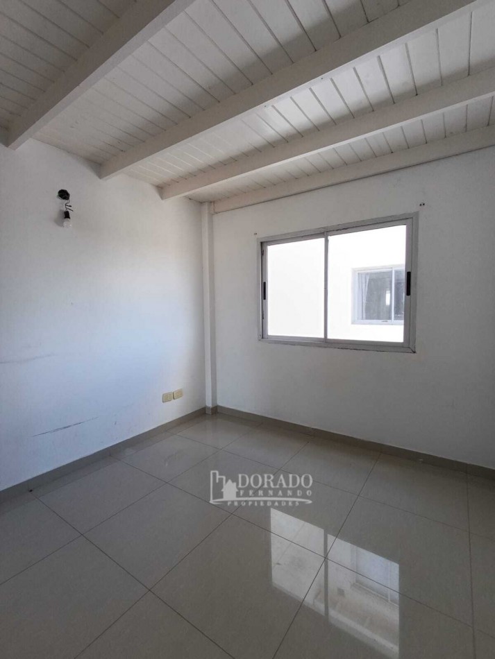 3 AMBIENTES AL FRENTE CON BALCON