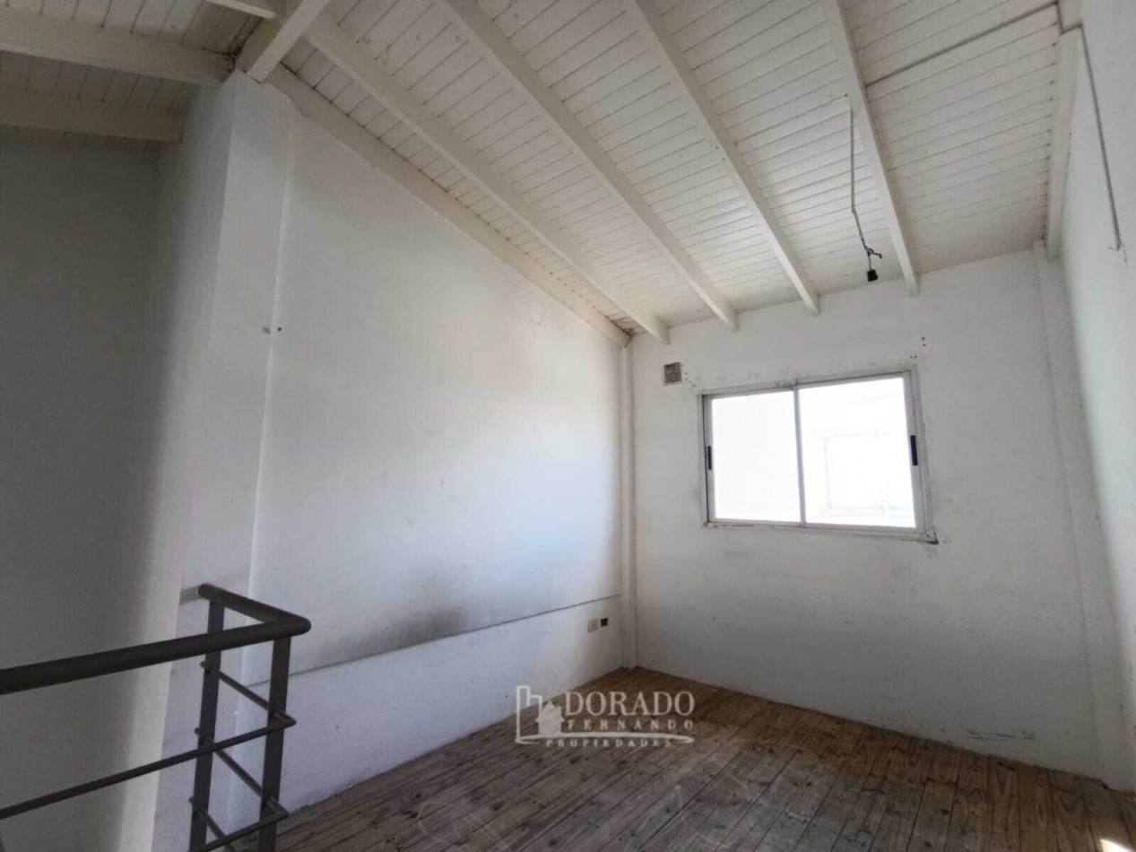 3 AMBIENTES AL FRENTE CON BALCON