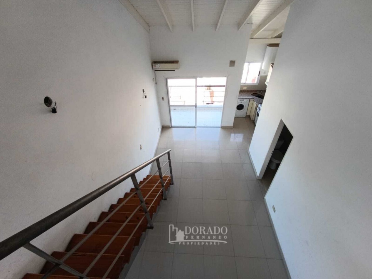 3 AMBIENTES AL FRENTE CON BALCON