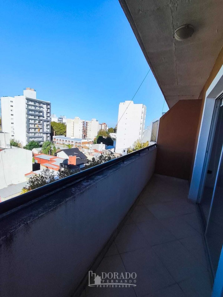 MONOAMBIENTE CASEROS CENTRO
