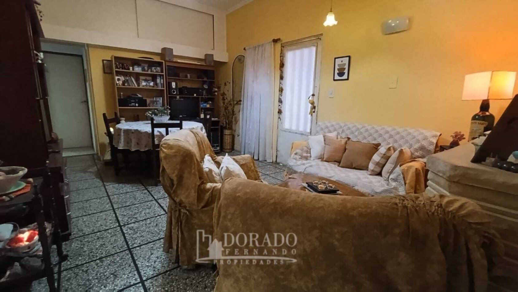 PH PLANTA BAJA 5 AMBIENTES - 130 Mts²