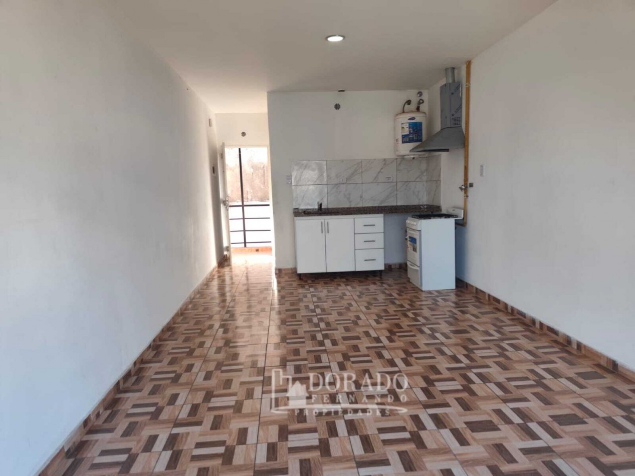 MONOAMBIENTE 1°PISO AL FRENTE