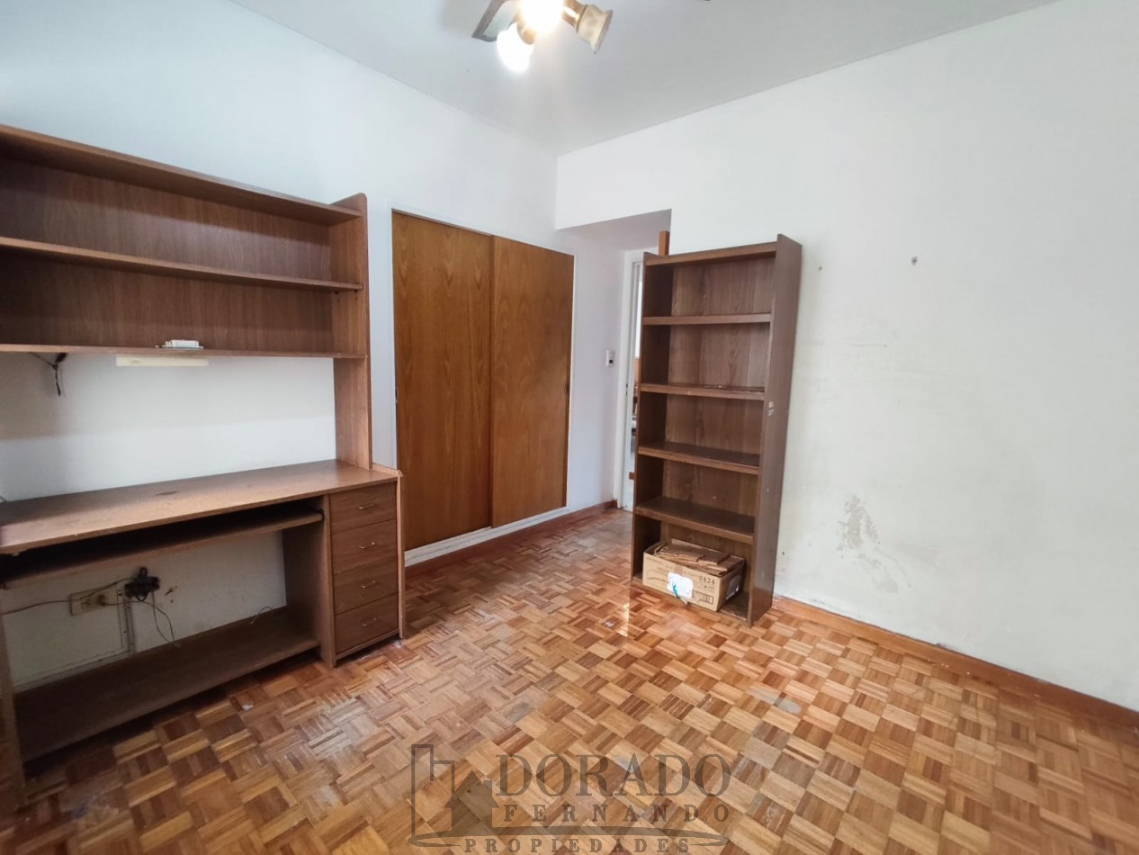 HERMOSO SEMIPISO 3 AMBIENTES FRENTE A PLAZA SAN MARTIN