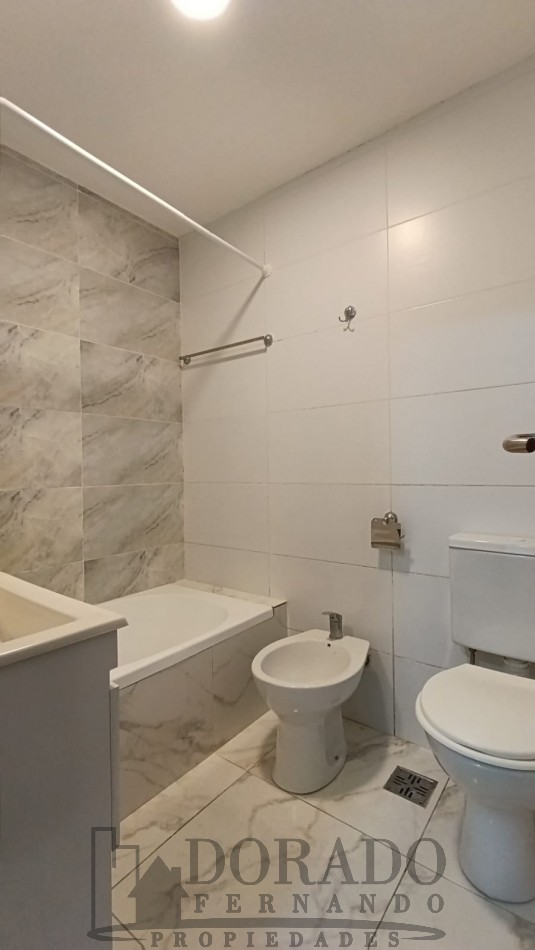 2 Ambientes Planta Baja con Gran Patio y Parrilla