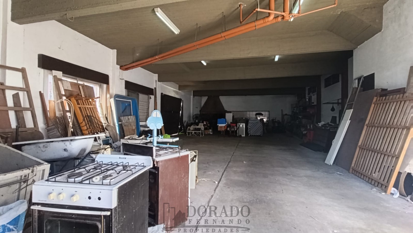 GALPON DEPOSITO SALON 200 MTS