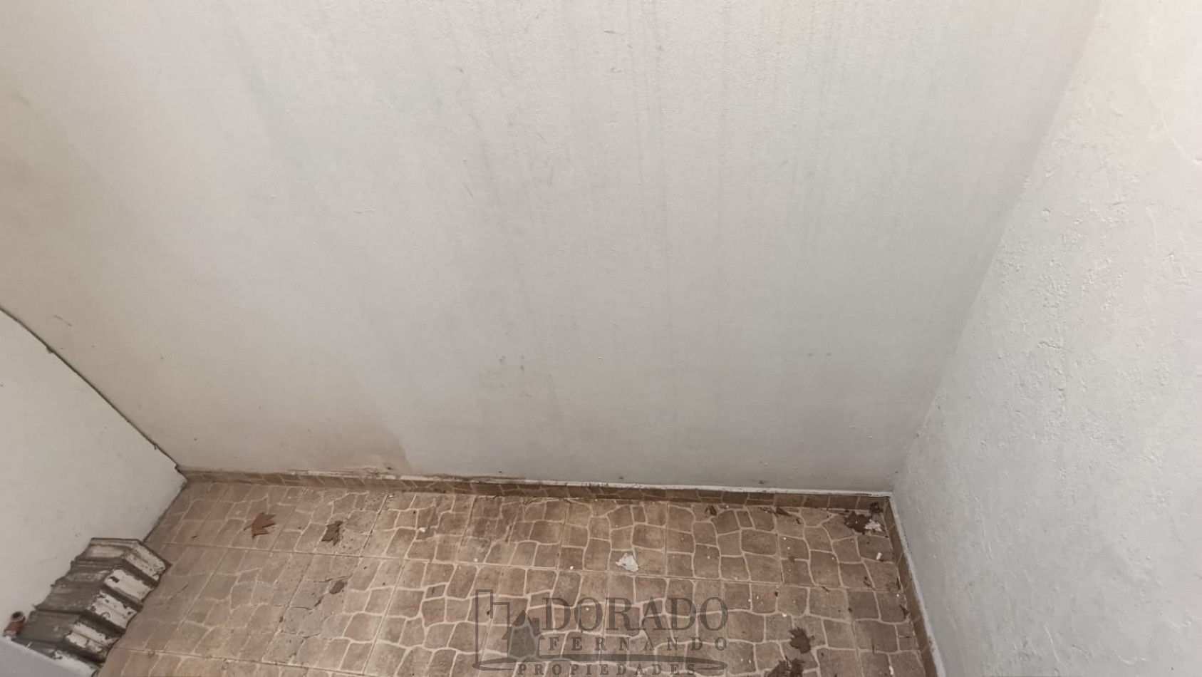 2 AMBIENTES PLANTA BAJA CON DOBLE PATIO