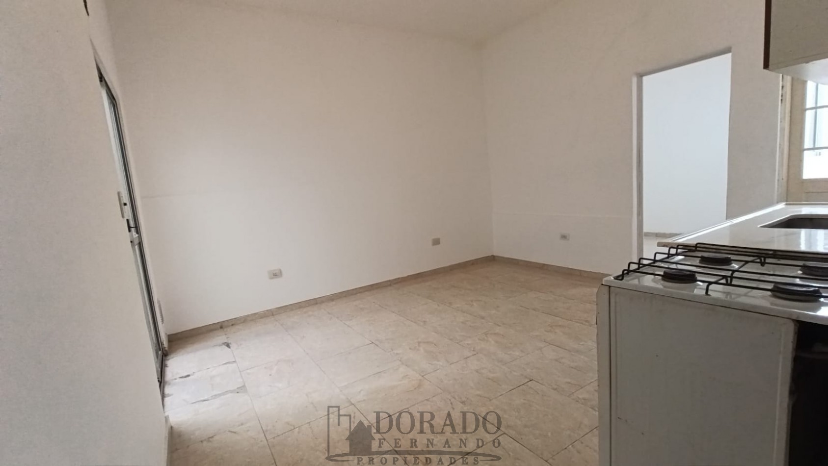 2 AMBIENTES PLANTA BAJA CON DOBLE PATIO