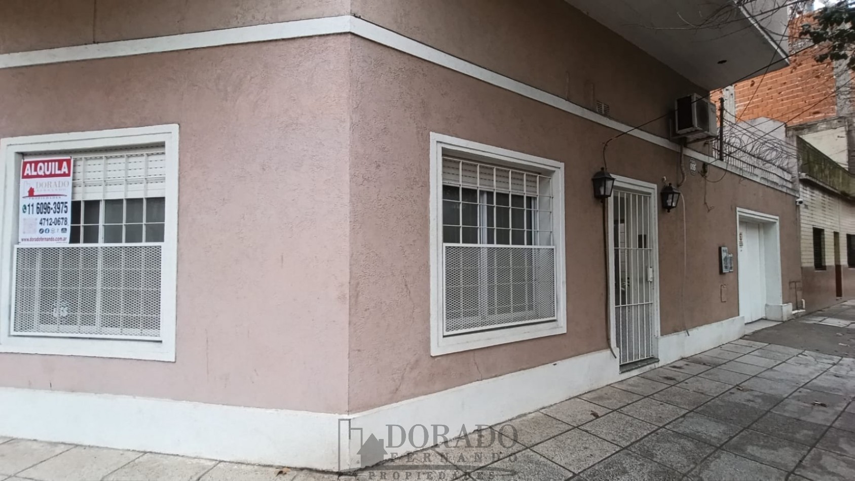 PH 4 AMBIENTES CON COCHERA Y PATIO