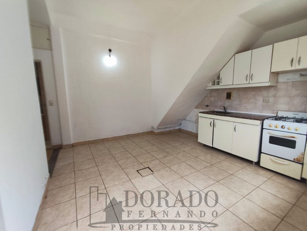 PH 3 AMBIENTES PB CON ENTRADA INDEPENDIENTE - EXCELENTE UBICACION EN SANTOS LUGARES