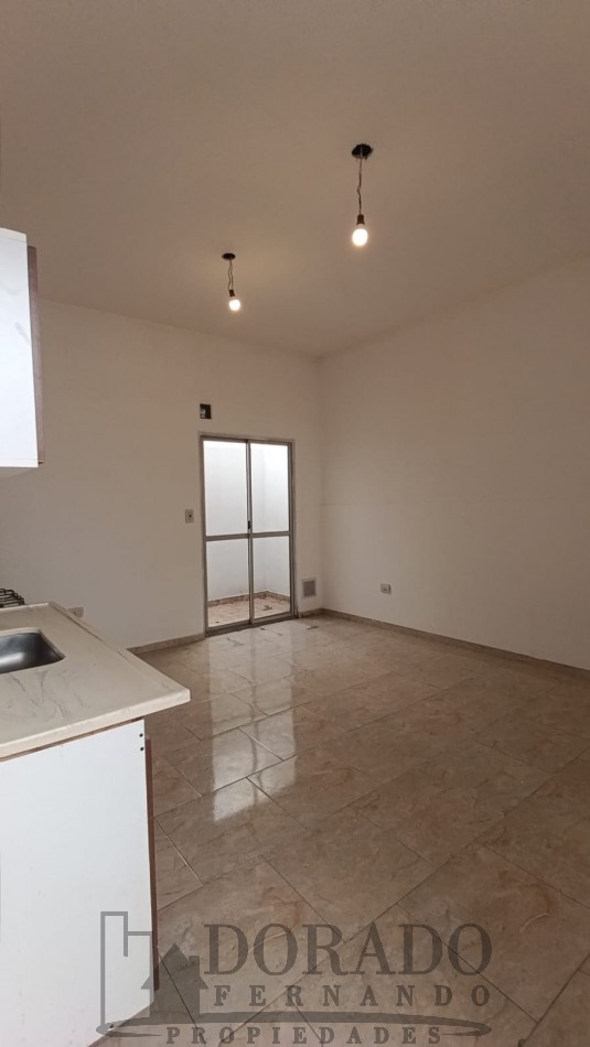 2 AMBIENTES PLANTA BAJA CON DOBLE PATIO