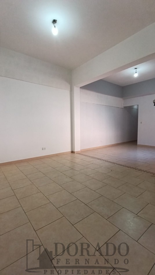 DEPARTAMENTO DE 3 AMBIENTES MUY LUMINOSO EN VILLA BALLESTER