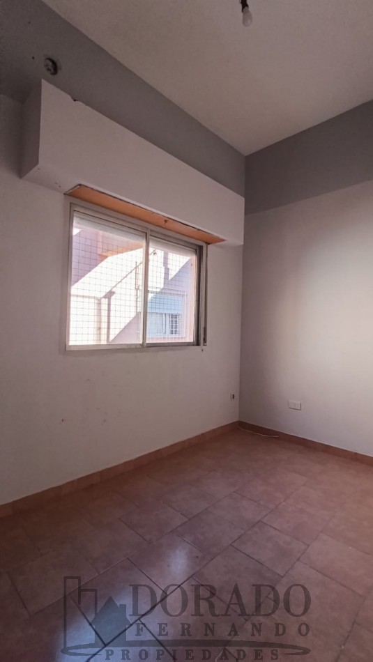 DEPARTAMENTO DE 3 AMBIENTES MUY LUMINOSO EN VILLA BALLESTER
