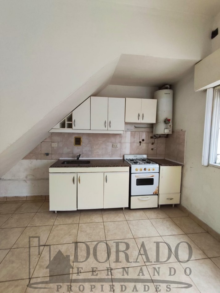 PH 3 AMBIENTES PB CON ENTRADA INDEPENDIENTE - EXCELENTE UBICACION EN SANTOS LUGARES