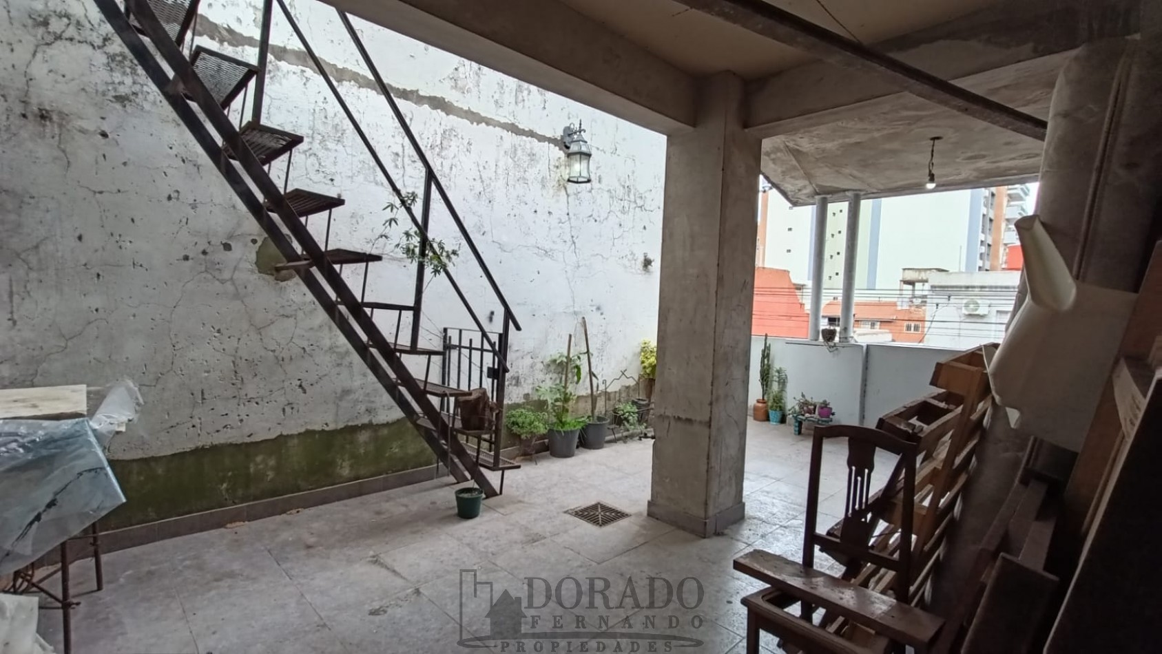 PH 3 AMBIENTES CON PATIO Y TERRAZA