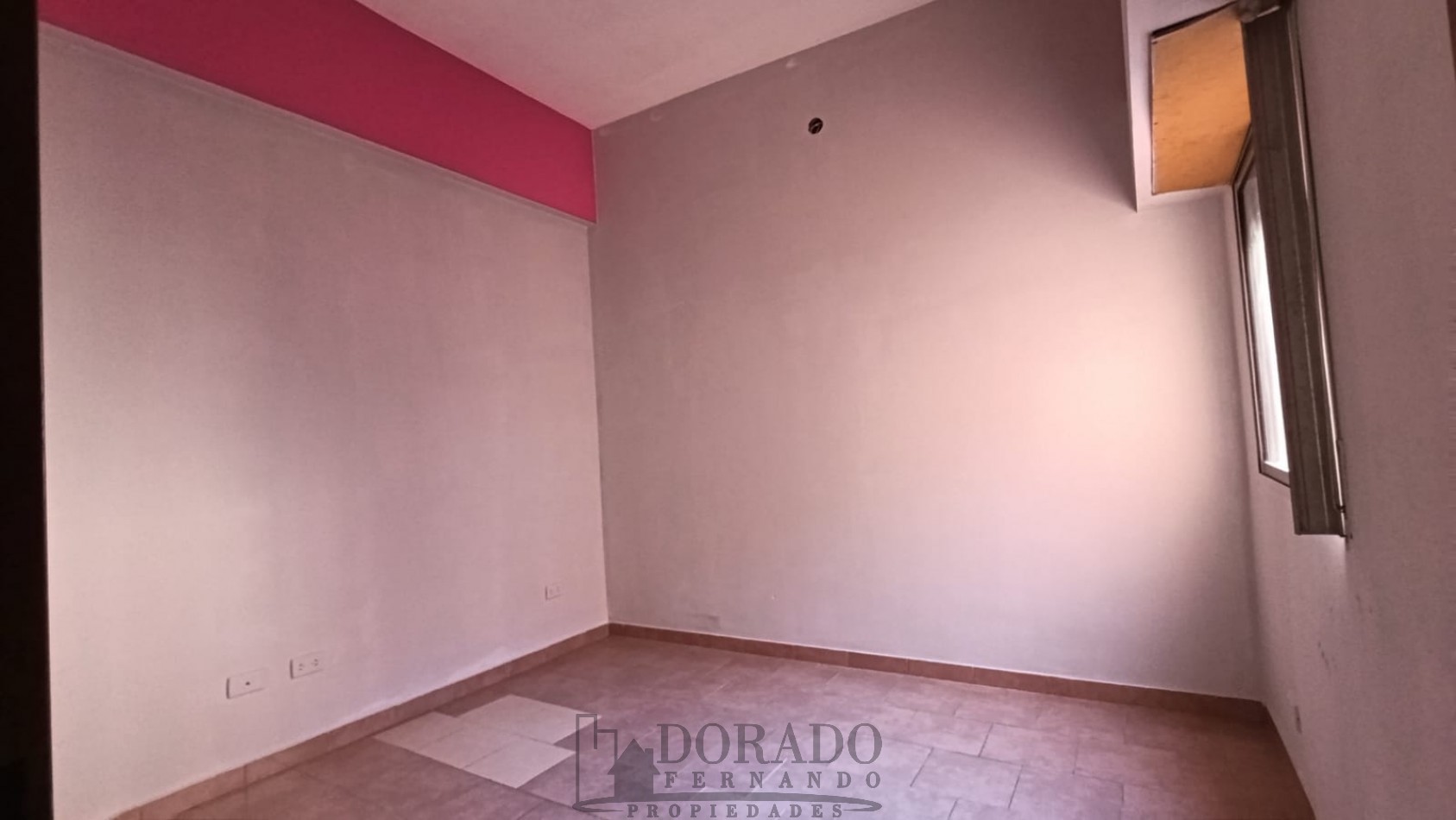 DEPARTAMENTO DE 3 AMBIENTES MUY LUMINOSO EN VILLA BALLESTER