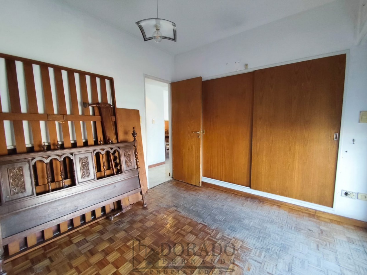 HERMOSO SEMIPISO 3 AMBIENTES FRENTE A PLAZA SAN MARTIN