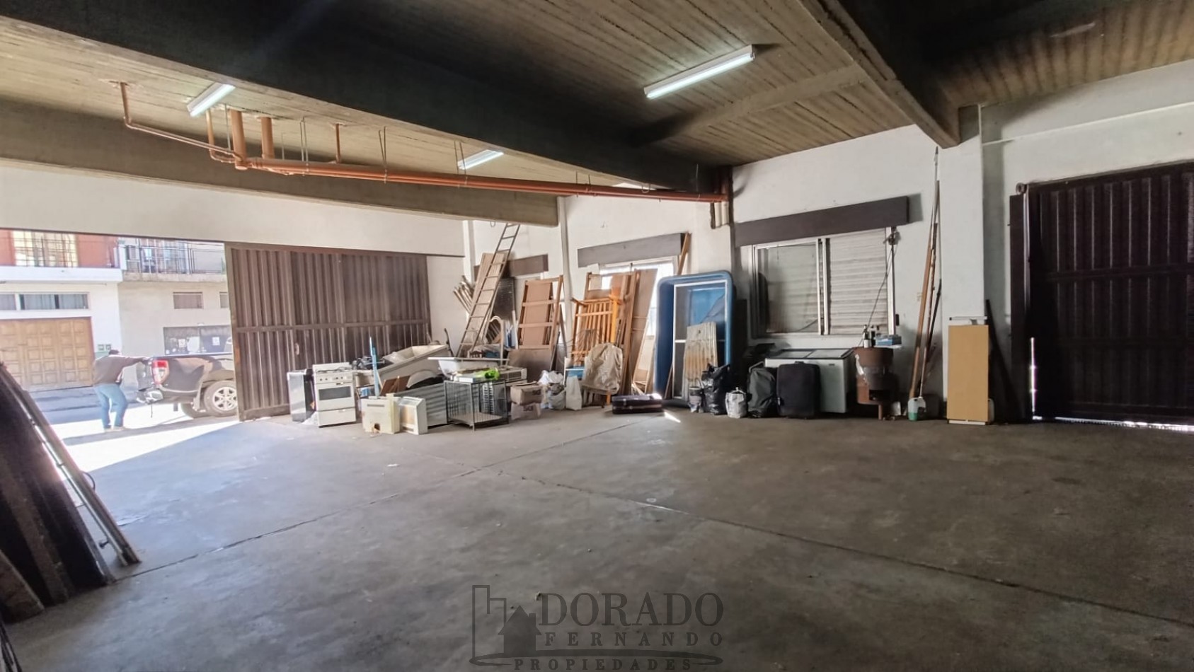 GALPON DEPOSITO SALON 200 MTS