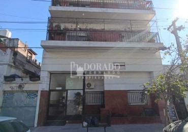 2 AMBIENTES SOBRE AVENIDA - APTO CREDITO
